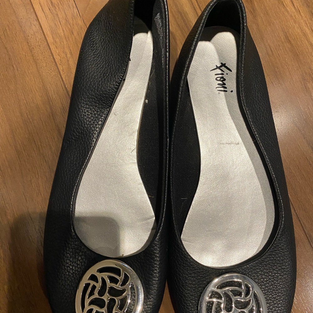 Sandals - Picture 3 of 7